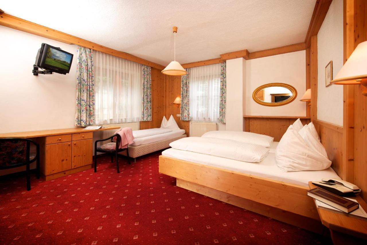 Hotel Grafenwirt ヴァークライン 部屋 写真