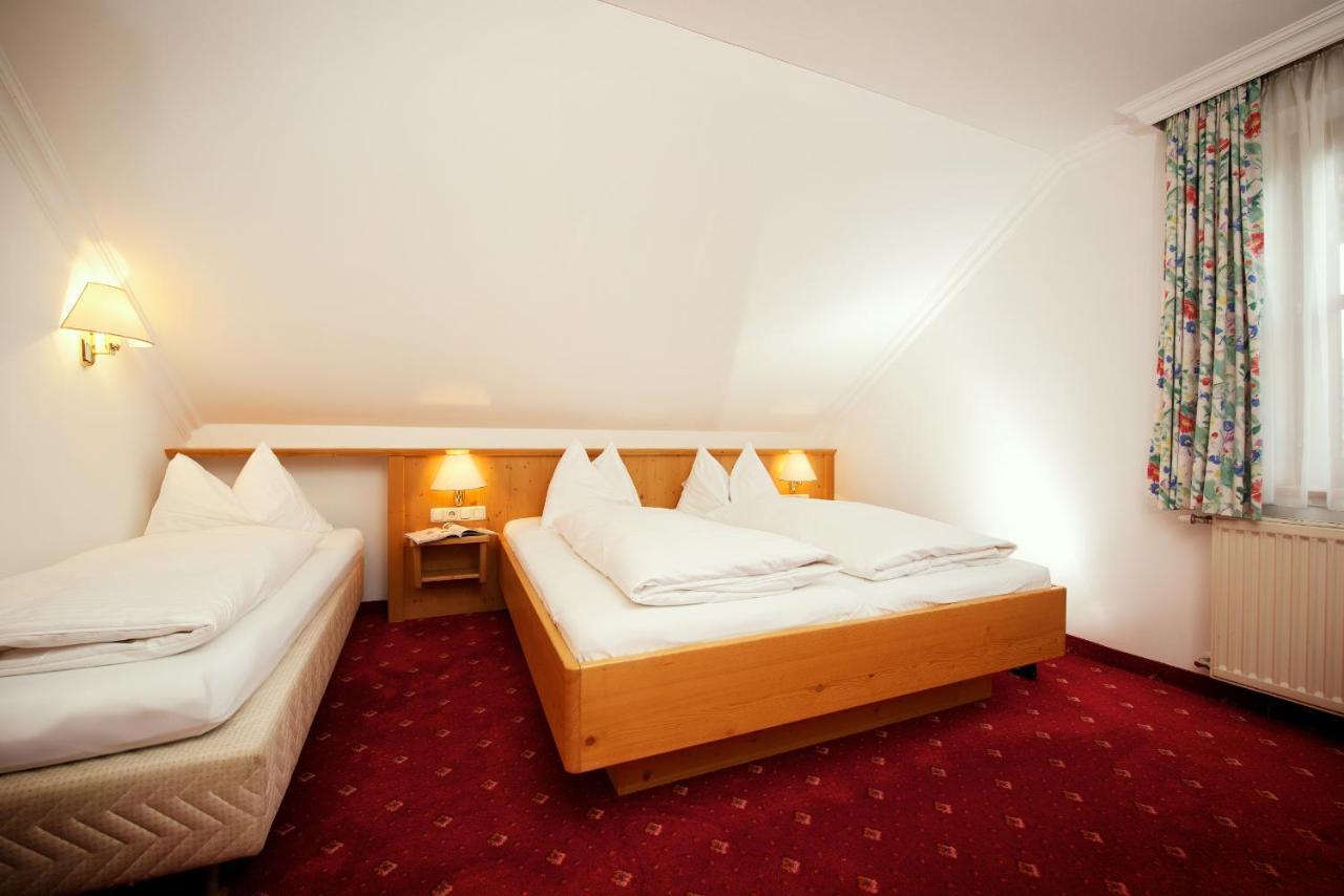 Hotel Grafenwirt ヴァークライン 部屋 写真